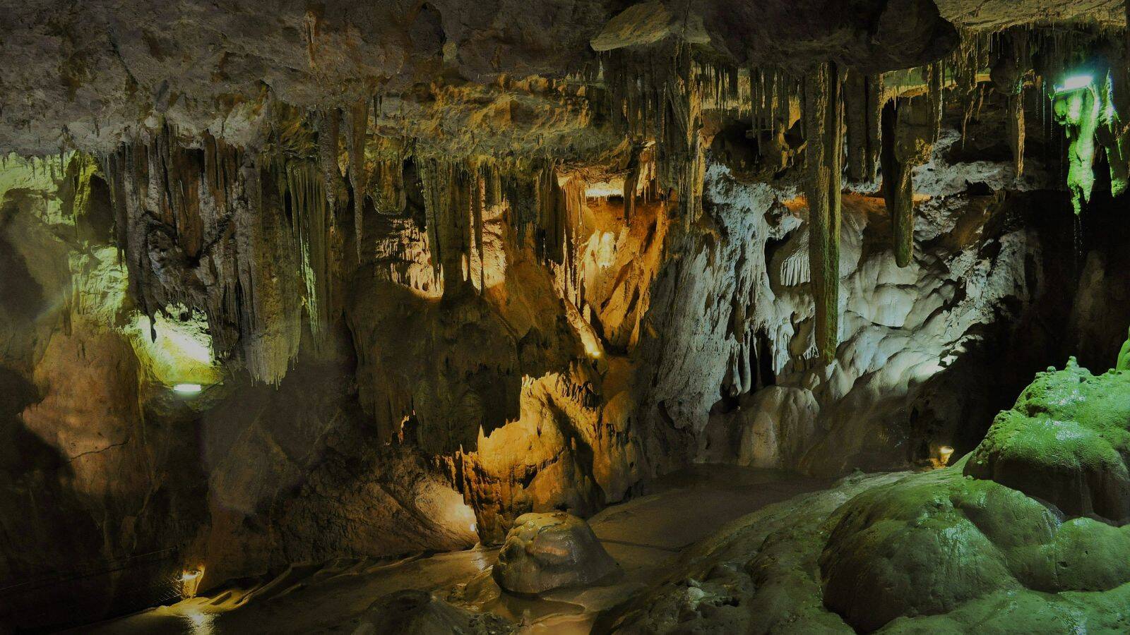 Camping-Porec-Cave-Baredine-POI-TH